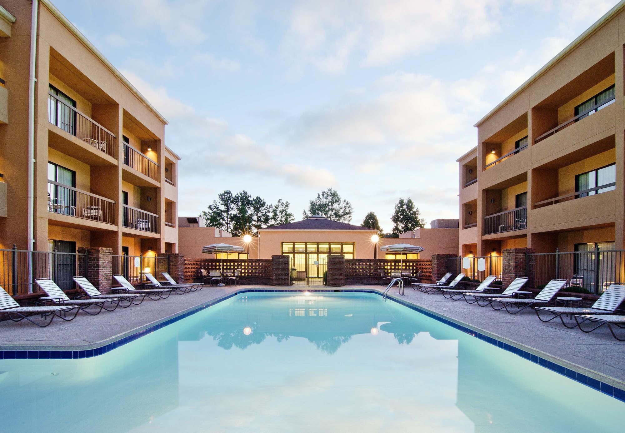 Courtyard By Marriott Drive Hotel Huntsville