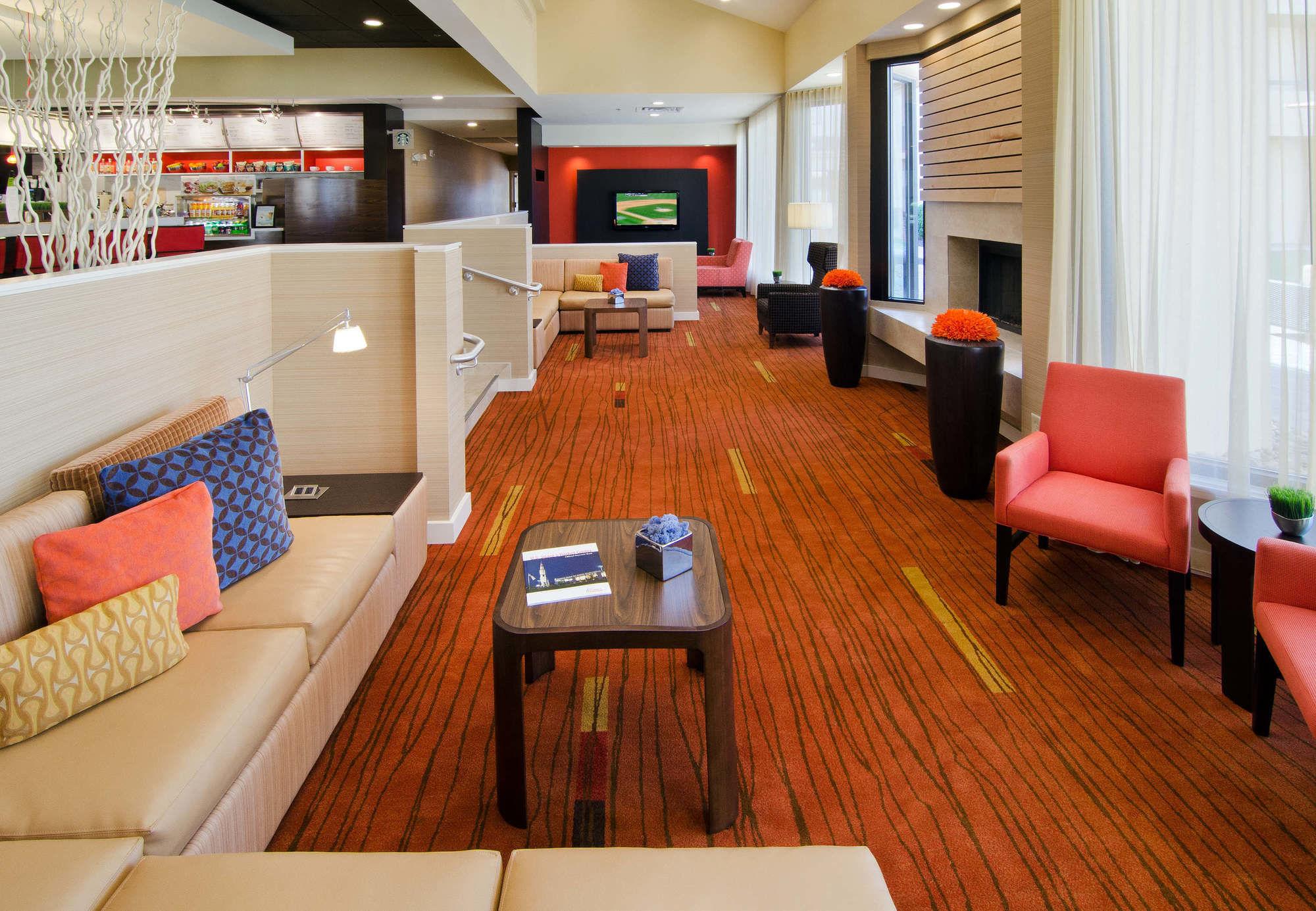 Courtyard By Marriott Drive 3* Huntsville