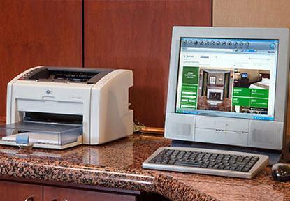 Courtyard By Marriott Drive Hotel